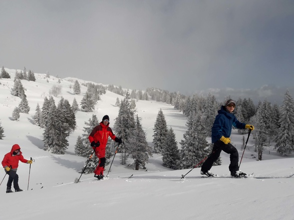 randonnée en ski pulka en Suisse avec Aluna Voyages