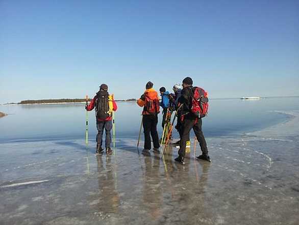 Patin sur lac Suède