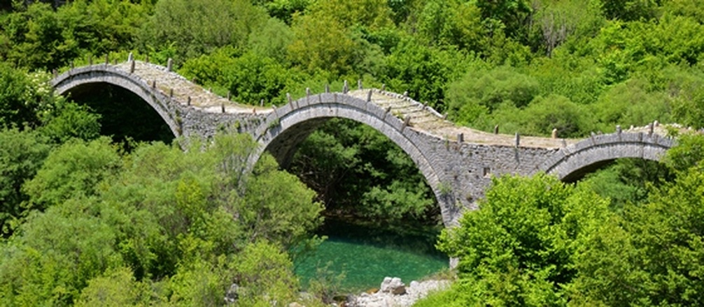 Pont Kalogeriko en grèce