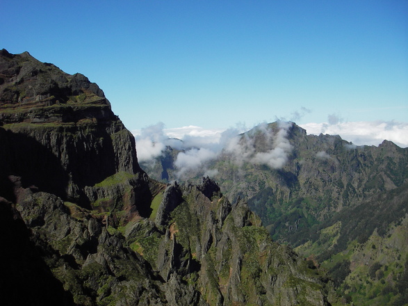 self guided walk in Madeira with Aluna Voyages