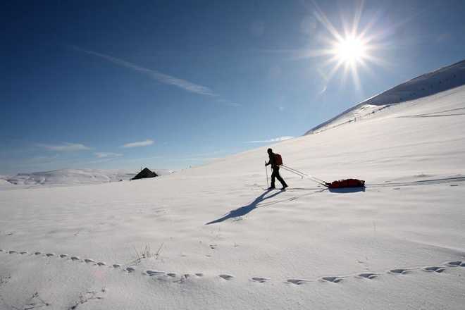 camping d'hiver en raquettes à neige avec Aluna Voyages