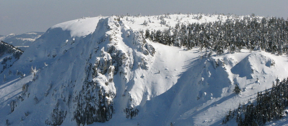 Paysage d'Ardèche enneigés