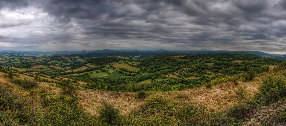 Hiking in Auvergne with Aluna Voyages