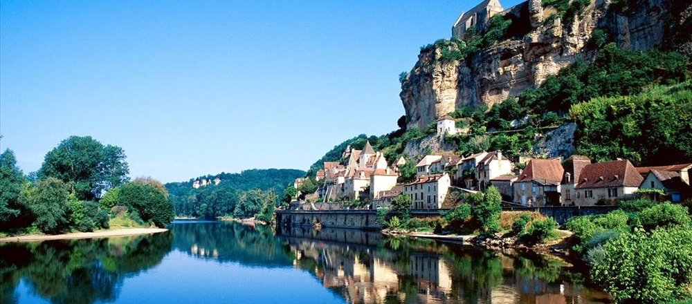 Village des bords de la Dordogne
