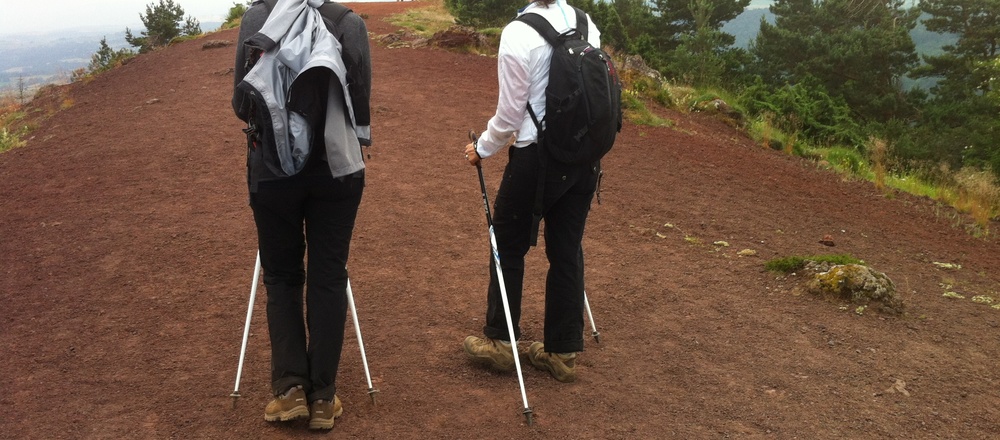 Marche nordique  en  auvergne sur le Puy de la Vache