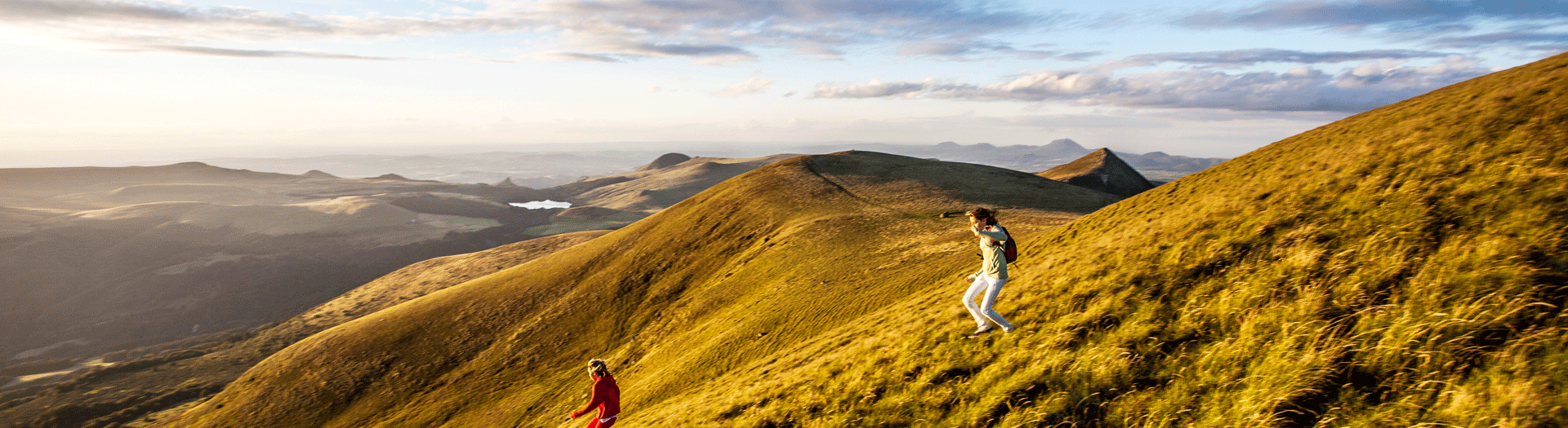 Bivouacs au coeur des volcans d'Auvergne | Aluna Voyages
