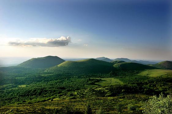 3 jours de randonnée accompagnée sur les volcans d'Auvergne